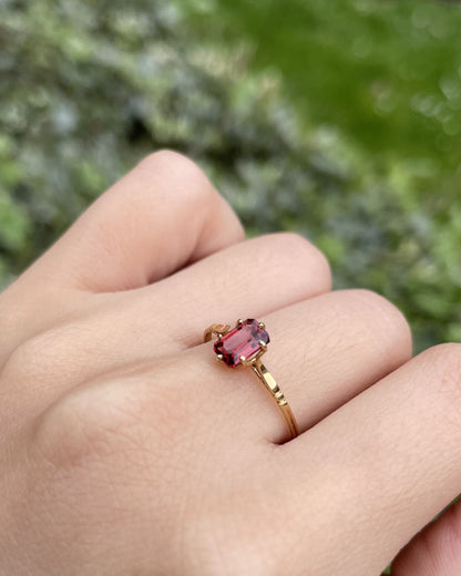 Bague Solitaire Grenat &quot;Octavia&quot;