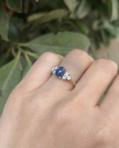 Bague Trilogie Saphir 1.80 carat &amp; Diamants &quot;Orane&quot;