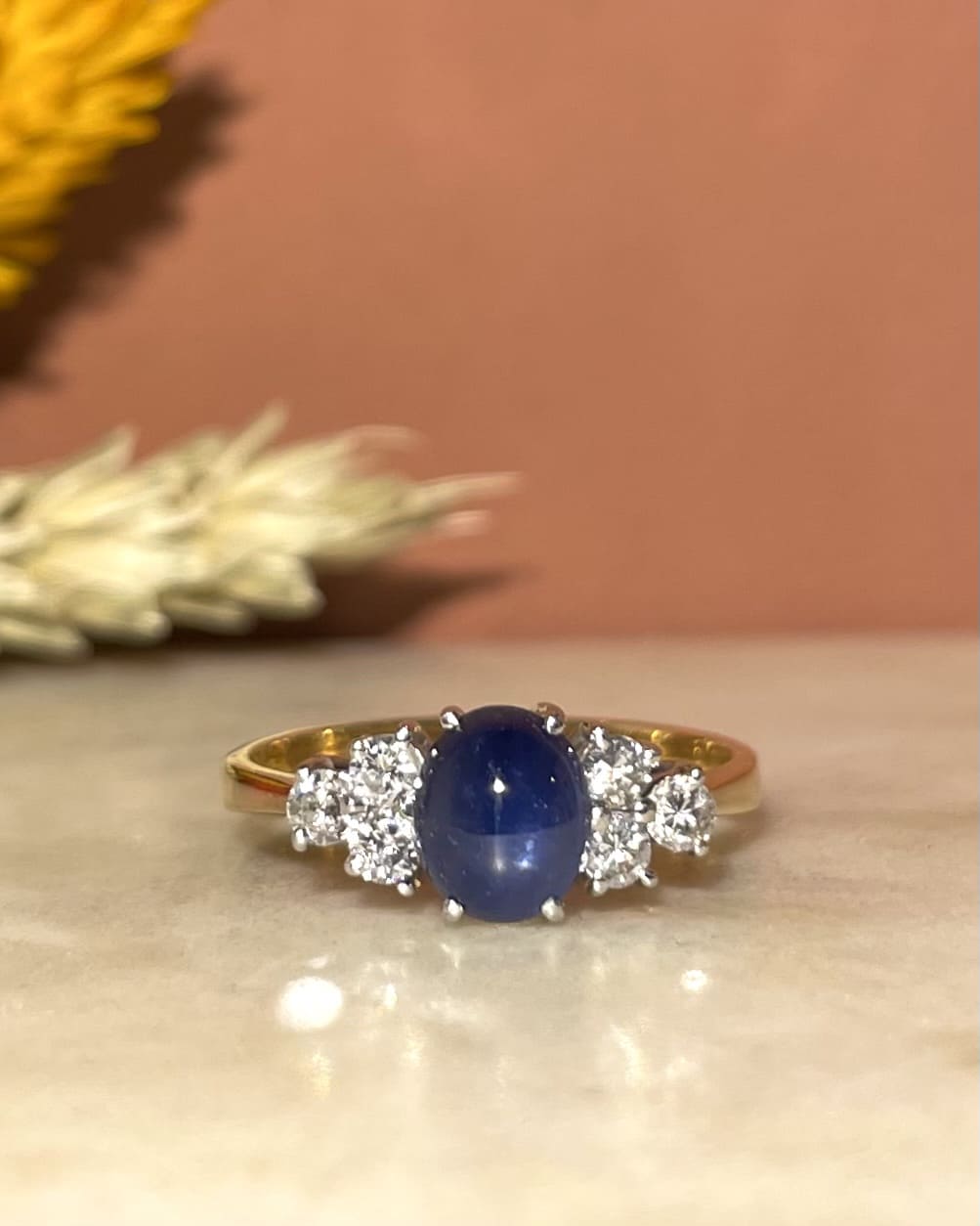 Bague Trilogie Saphir 1.80 carat &amp; Diamants "Orane"