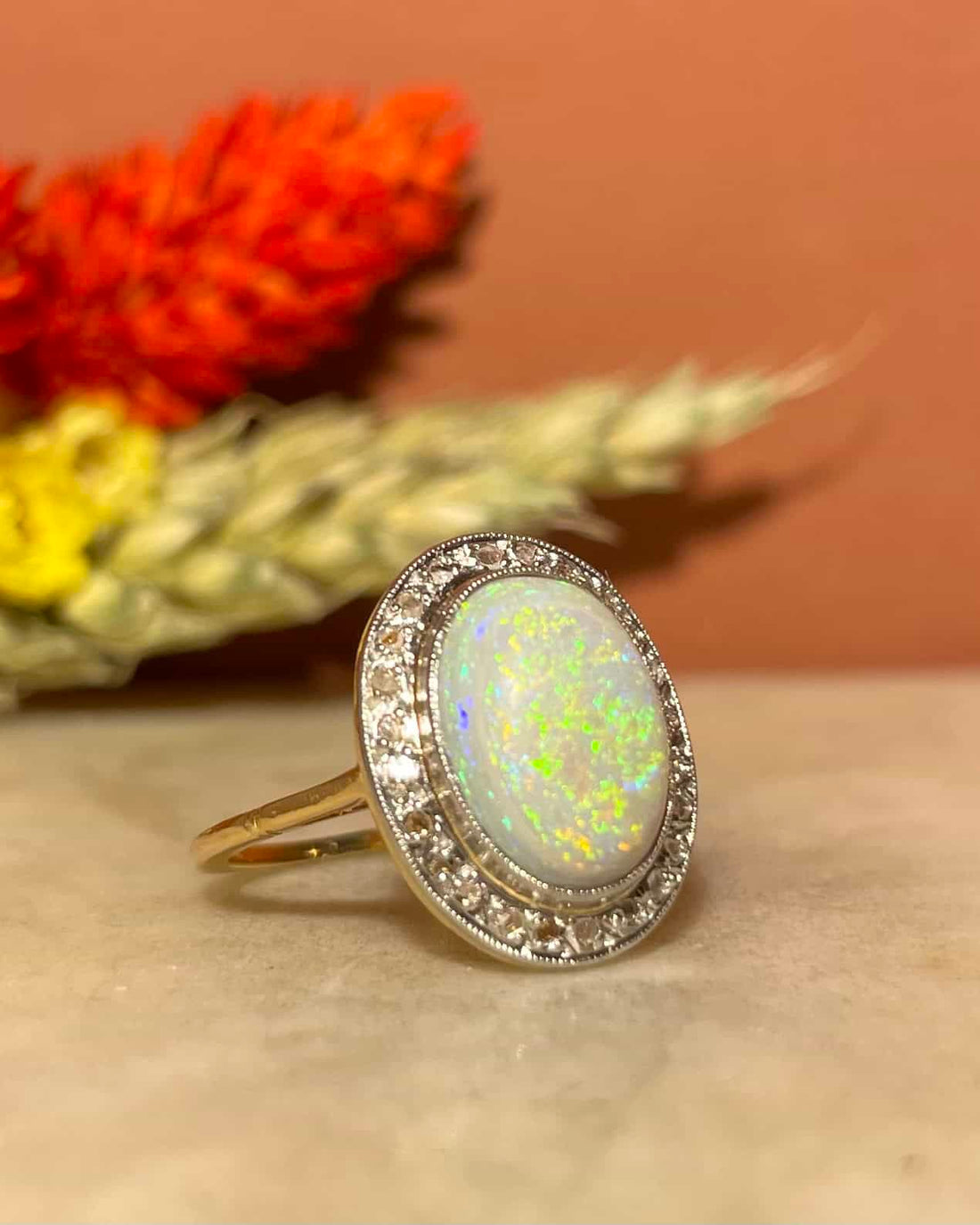 Bague marguerite Opale 2.15 carats &amp; Diamants &quot;Kéloa&quot;