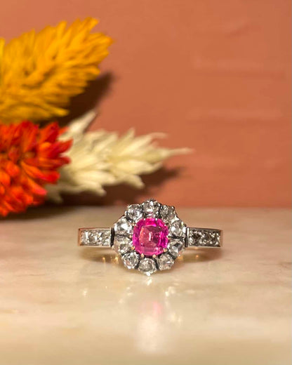 Bague Marguerite Saphir Rose &amp; 16 Diamants &quot;Fallon&quot;