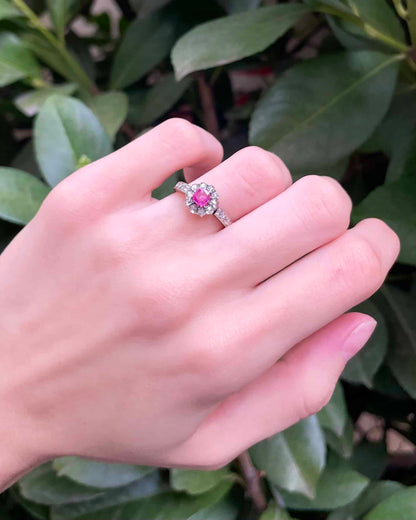 Bague Marguerite Saphir Rose &amp; 16 Diamants &quot;Fallon&quot;