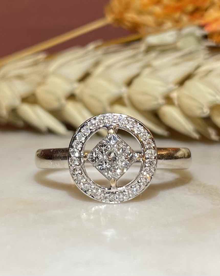 Bague Constellation de 35 Diamants &quot;Mikaëla&quot;