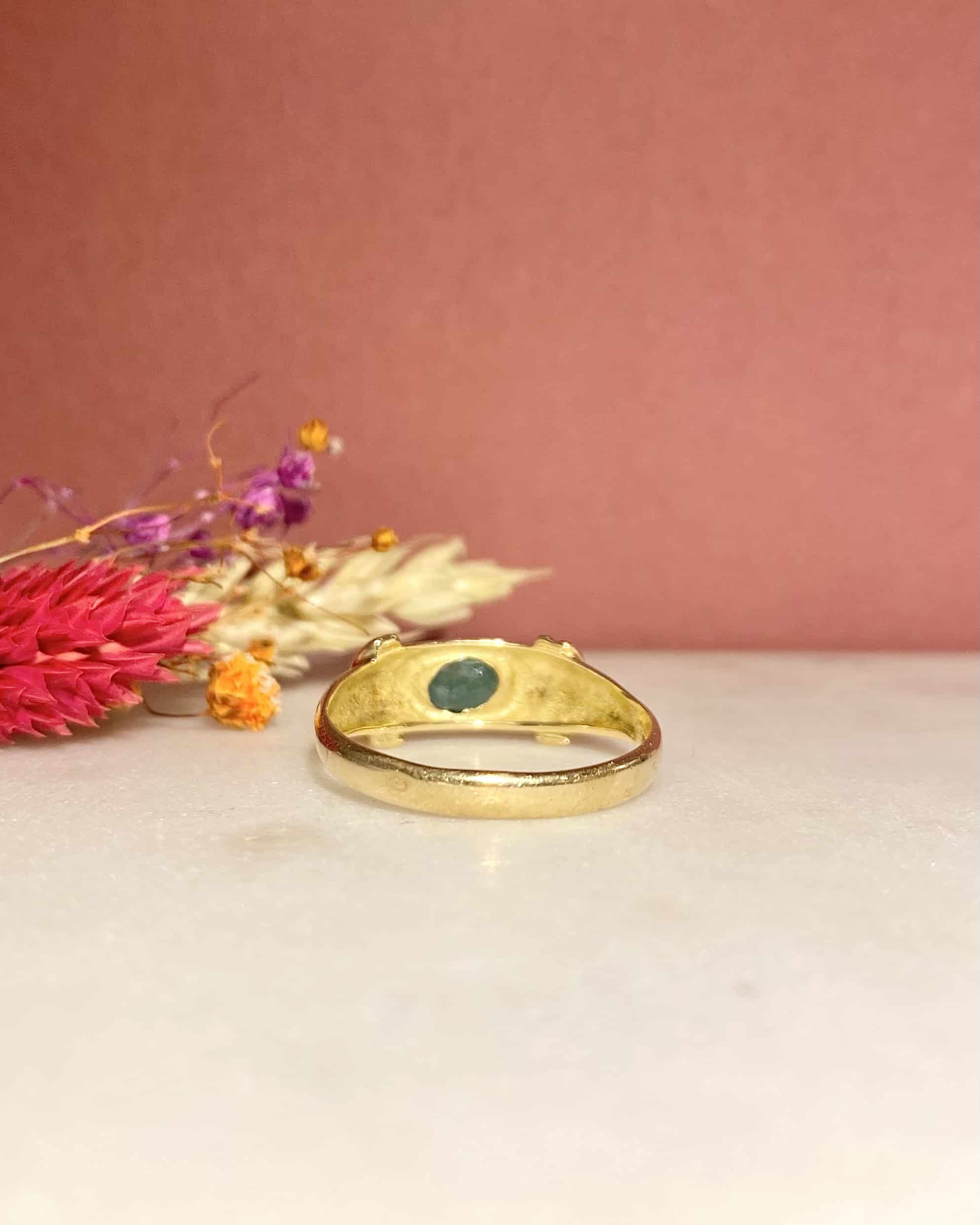 Bague Jonc Émeraude 0.30 carat &quot;Trixie&quot;