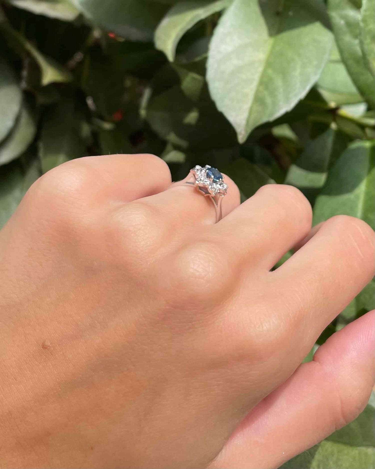 Bague Marguerite Saphir 0.60 carat &amp; Diamants &quot;Eliopé&quot;