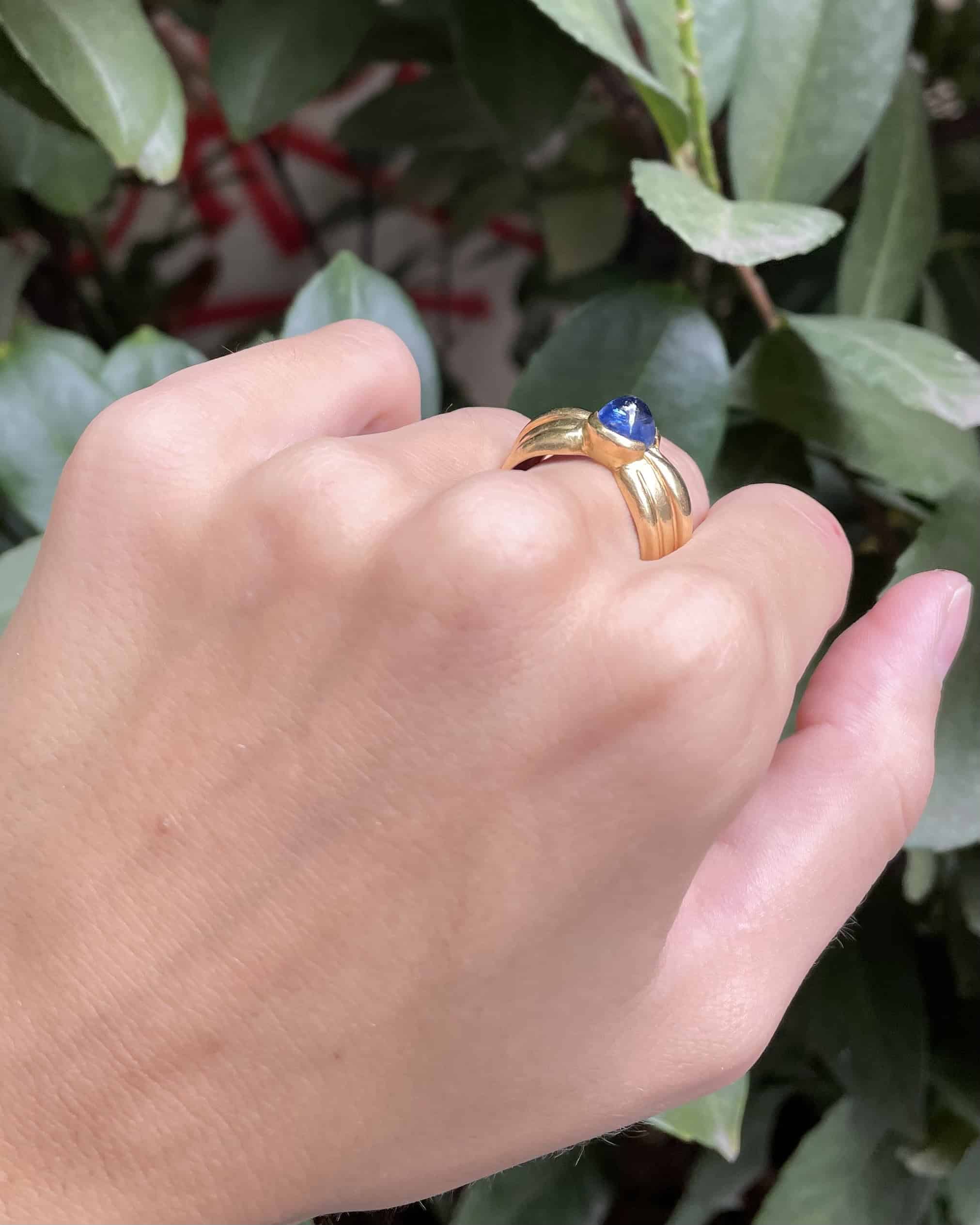 Bague or 10.53g Saphir Ceylan 3.25 carats "Elidith"