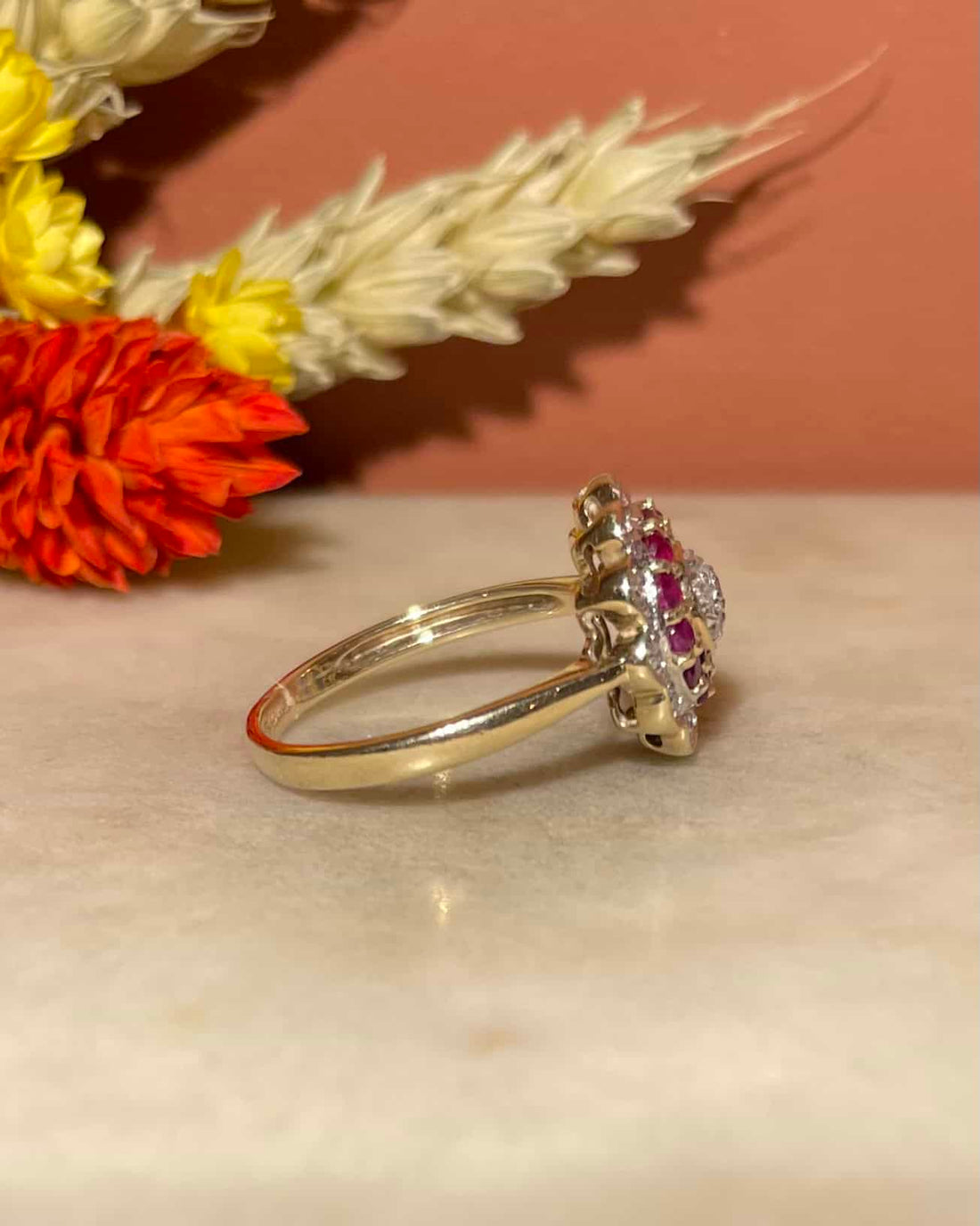 Bague style Art-déco Rubis &amp; 19 Diamants &quot;Anolta&quot;