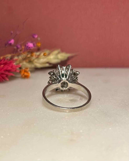 Bague Marguerite Émeraude 0.30 carat &amp; 8 Diamants &quot;Imane&quot;