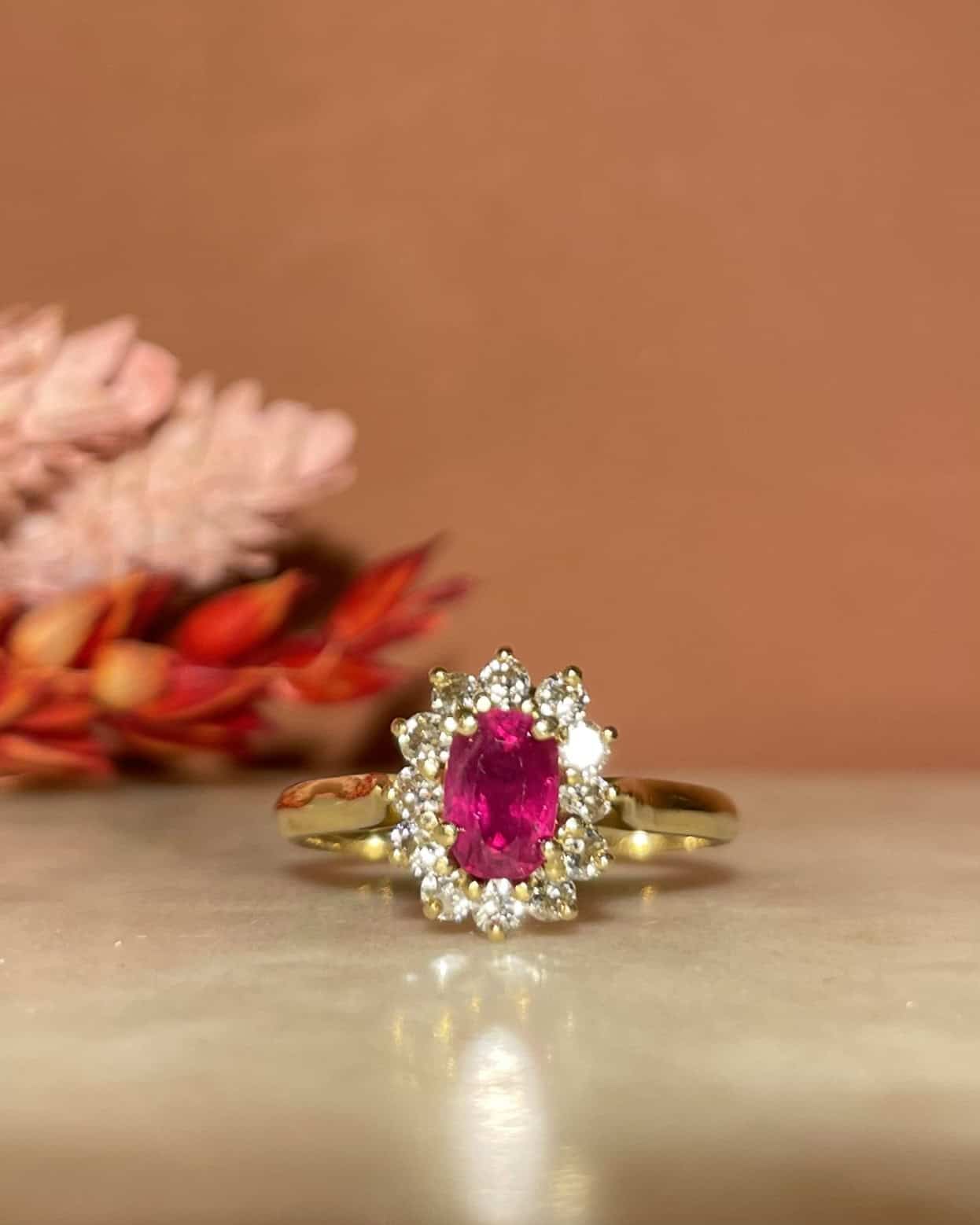 Bague Marguerite Rubis 0.60 carat &amp; Diamants 0.24 carat "Rosanne"