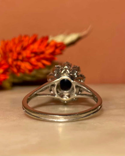 Bague Marguerite Saphir 1.50 carat &amp; Diamants &quot;Vanessa&quot;