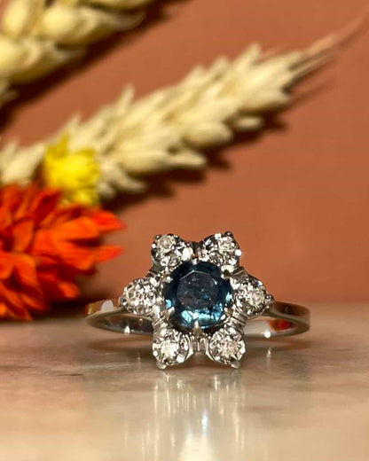 Bague Marguerite Saphir 0.60 carat &amp; Diamants &quot;Eliopé&quot;