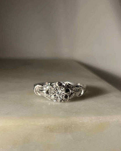 Anillo &quot;Luce&quot; de oro blanco y diamantes