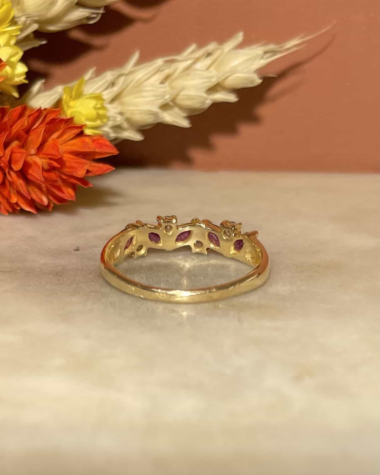 Bague Rivière Rubis &amp; Diamants "Clarita" - Elliade Paris