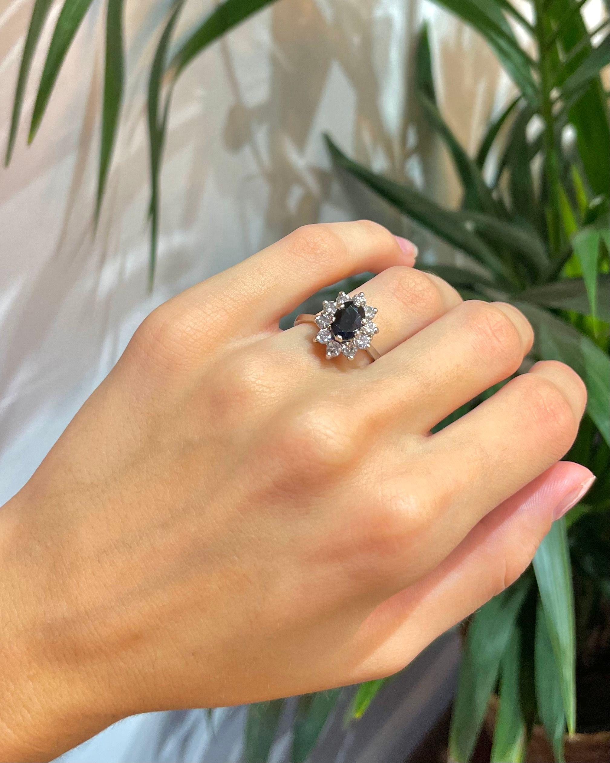 Bague Marguerite Saphir 1.20 carat &amp; Diamants "Noah"