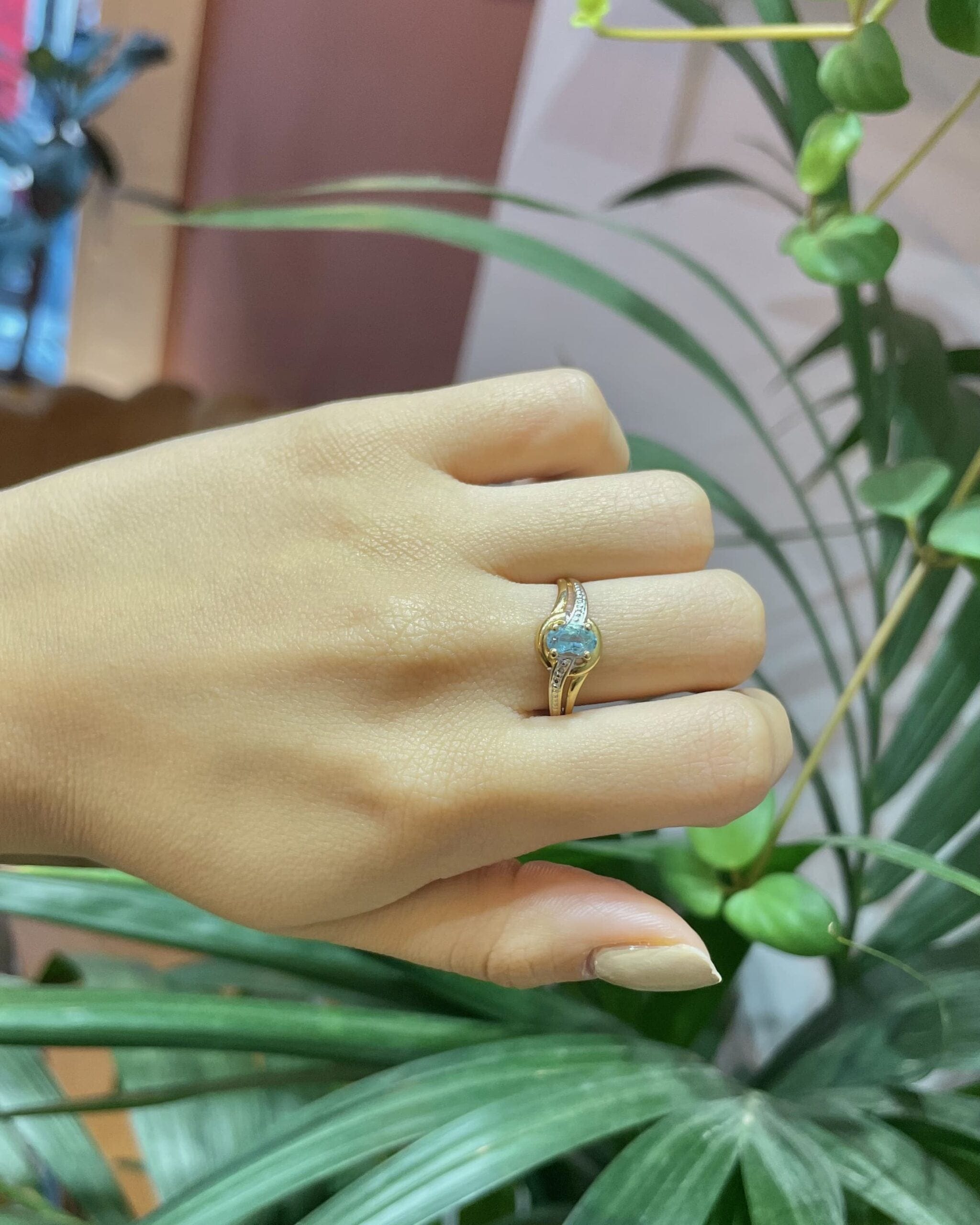 Anillo "Diya" de topacio estilo Art Déco