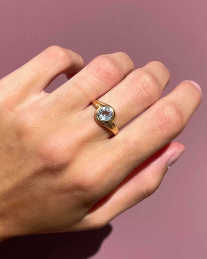 Bague Vintage Tourbillon Topaze 0.90 carat &quot;Hanaé&quot;