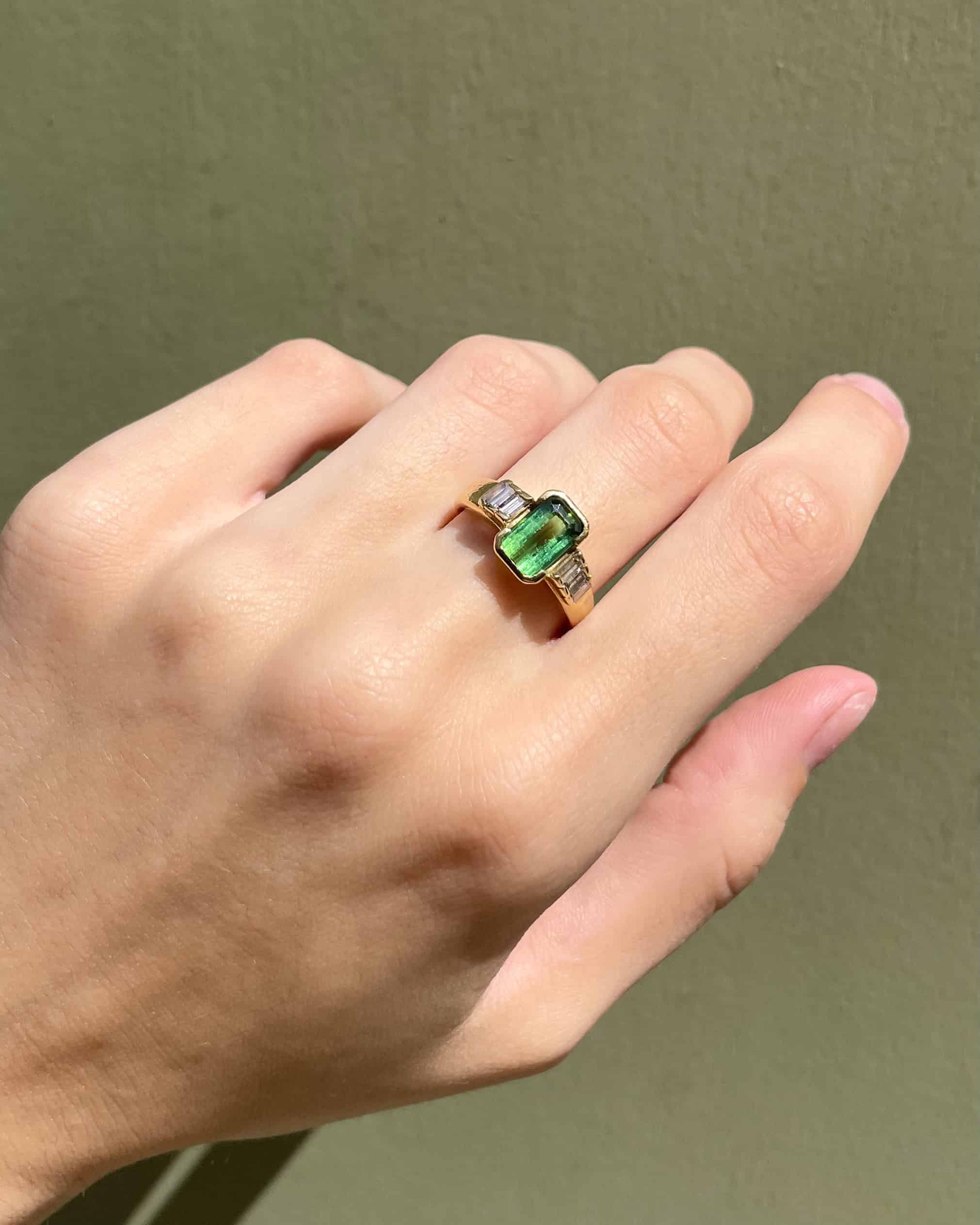 Bague Solitaire Tourmaline 1.40 carat &amp; Diamants "Palmyre" - Elliade Paris