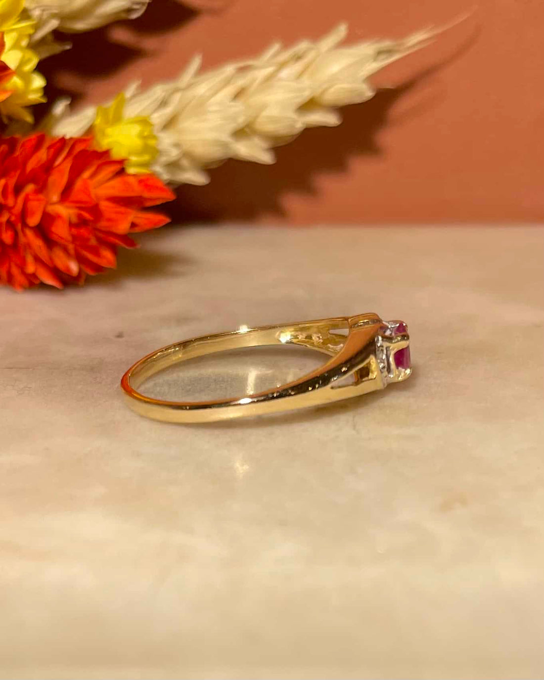 Anillo trilogía de rubíes y diamantes &quot;Laetitia&quot;