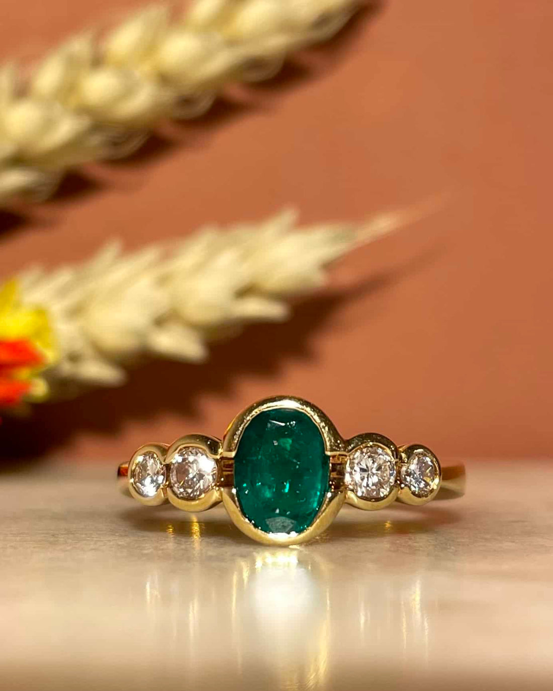 Bague Trilogie Emeraude 0.50 carat &amp; Diamants &quot;Dollie&quot;
