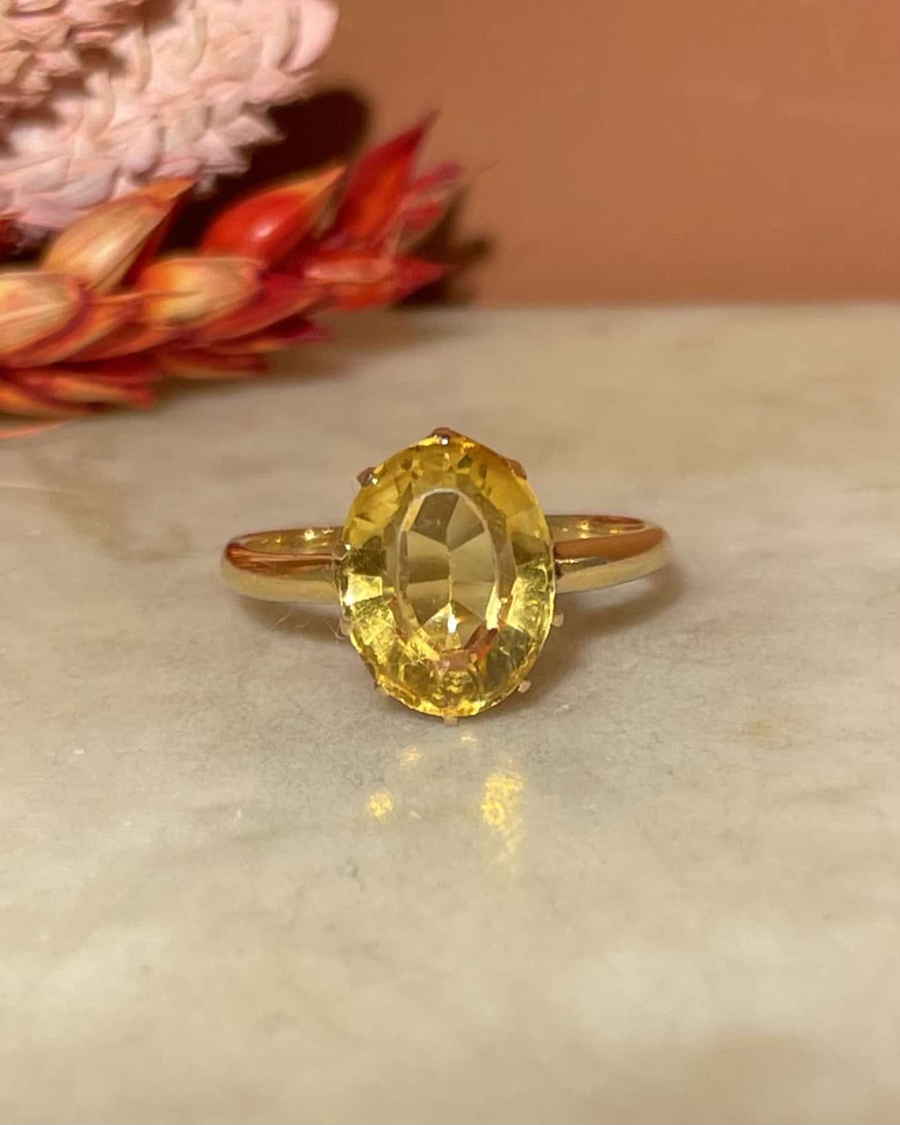Anillo de cóctel "Sienny" de citrino de 3 quilates