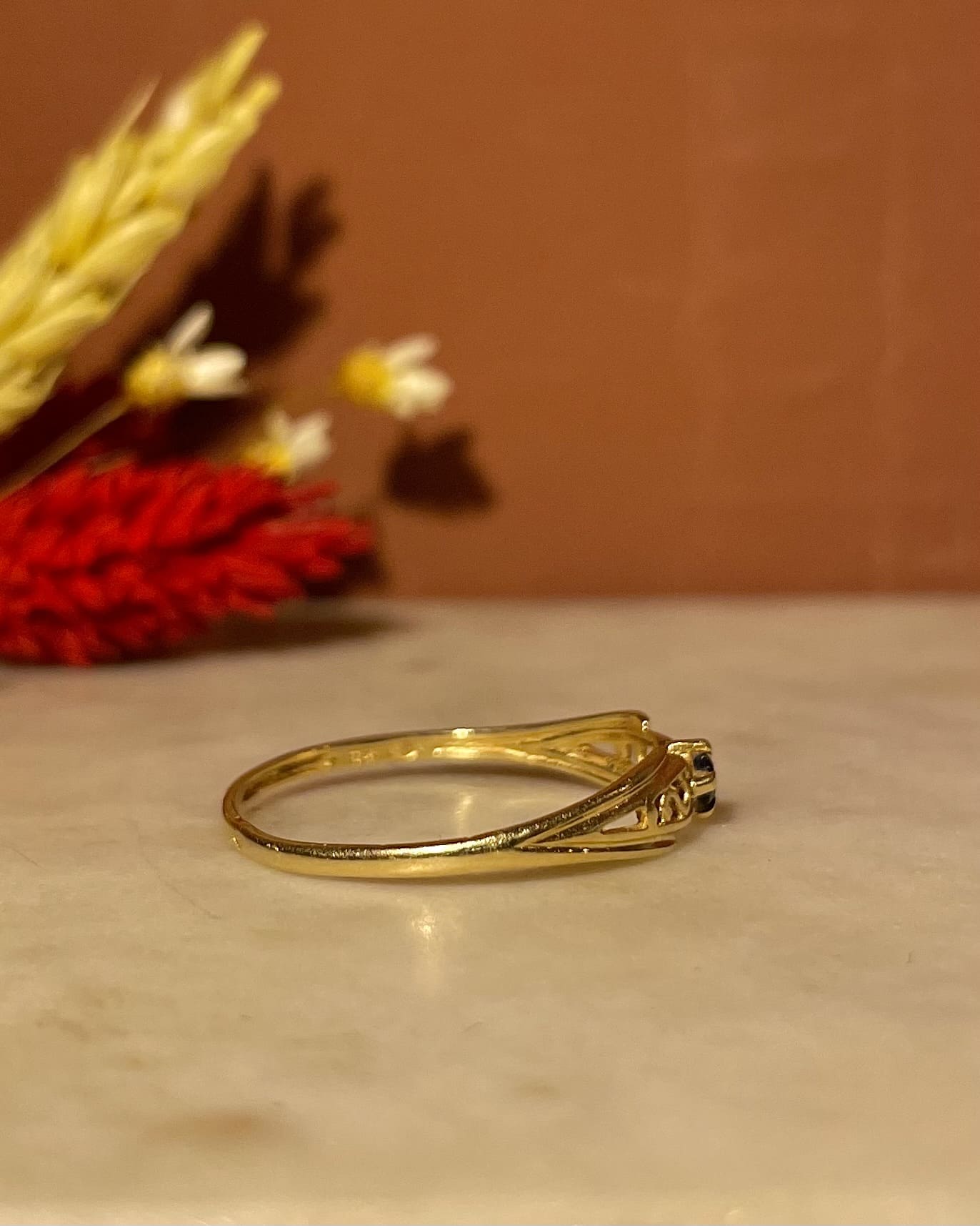 "Ronnie" Sapphire Bangle Ring