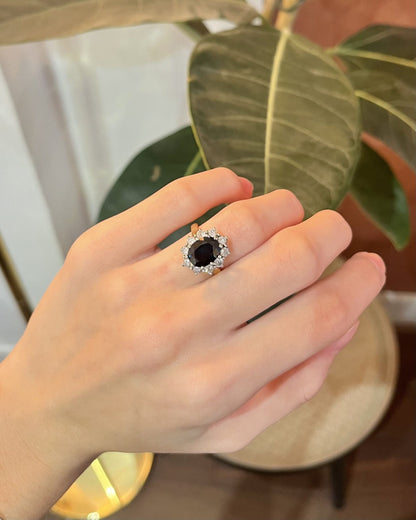 Bague Marguerite Saphir 4.50 carats &amp; Diamants &quot;Georgia&quot;