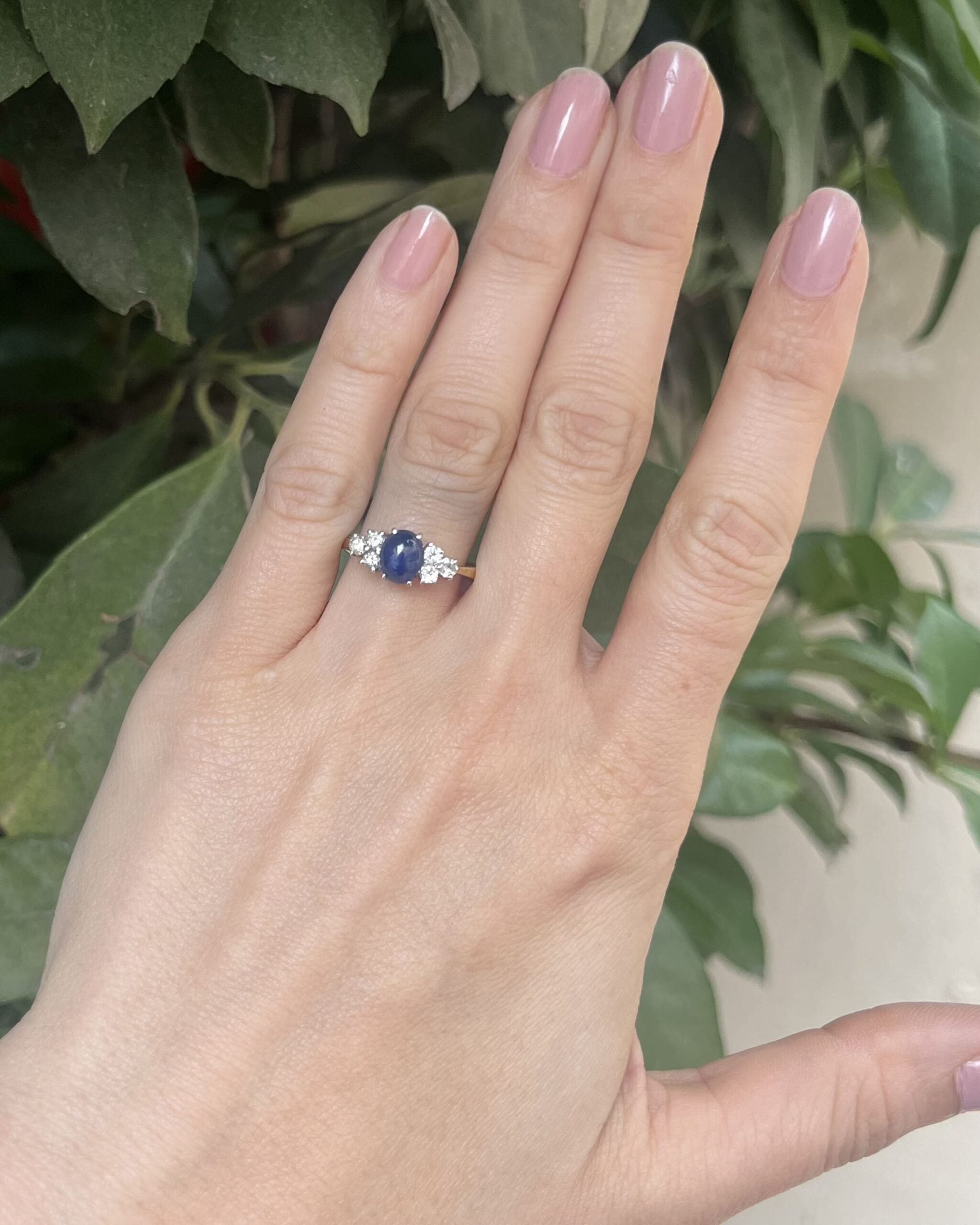Bague Trilogie Saphir 1.80 carat &amp; Diamants "Orane"