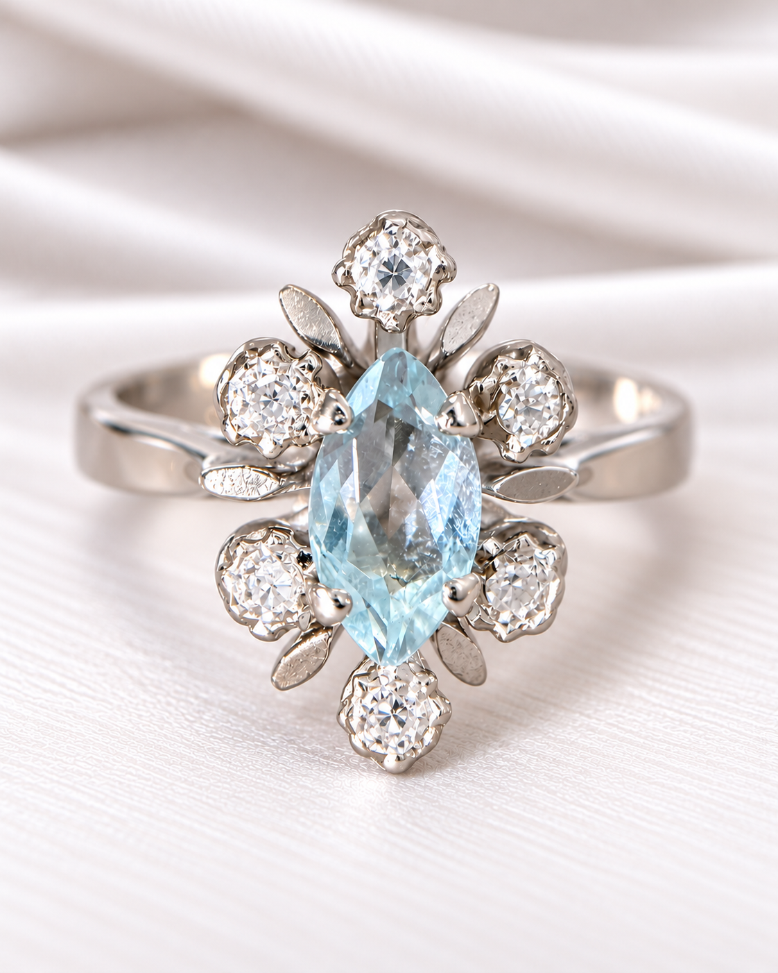 Bague Marquise Aigue-Marine &amp; Diamants "Mélania"