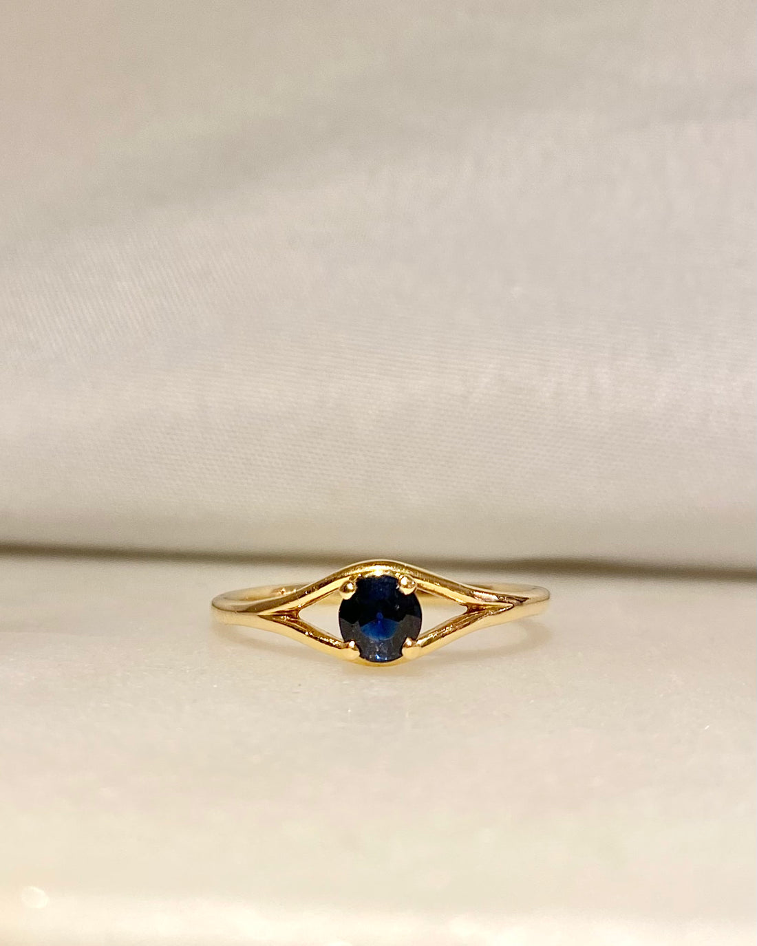 Solitaire Saphir 0.20 carat &quot;Béa&quot;