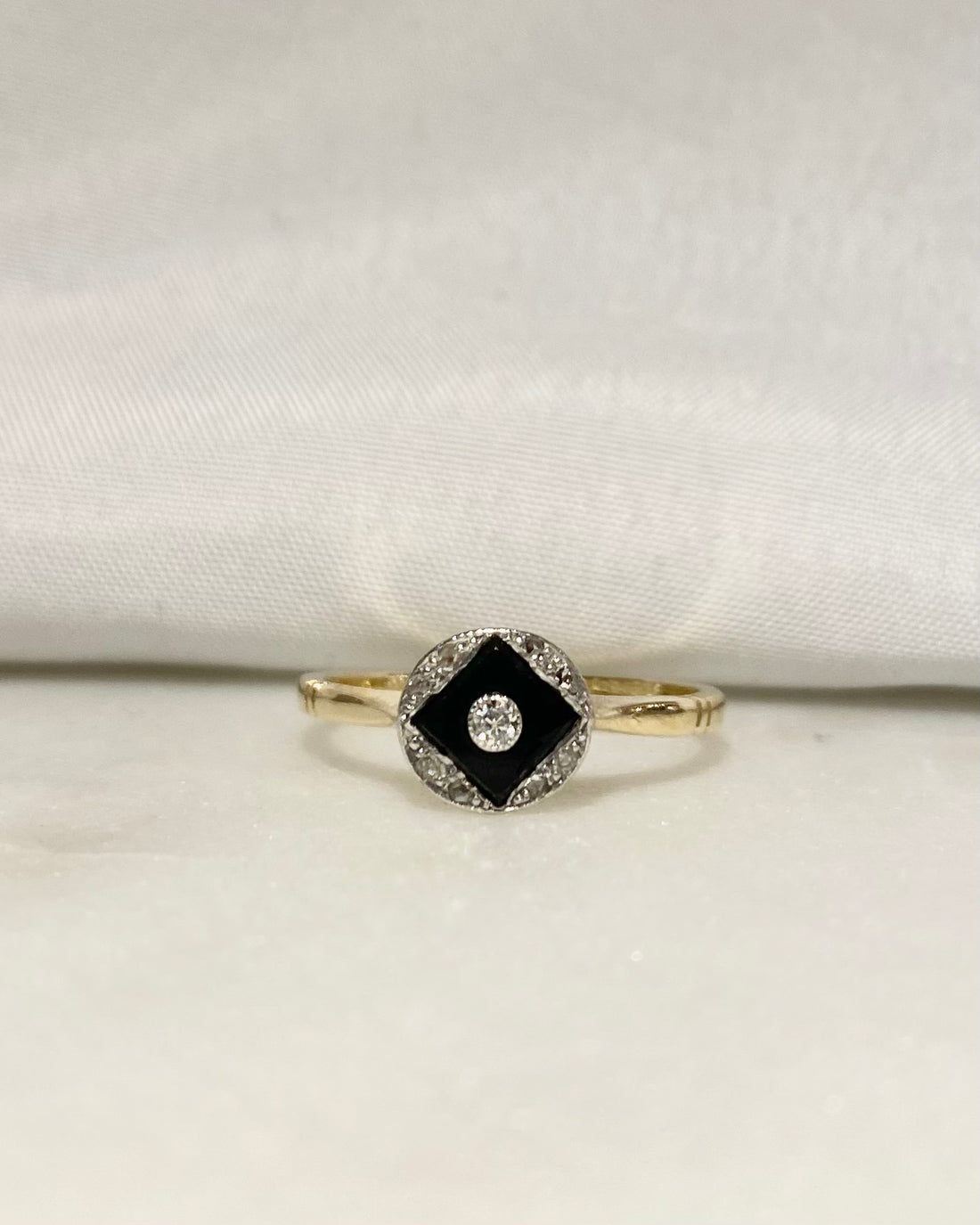 Bague Art-Déco Onyx & Diamants "Adèle"