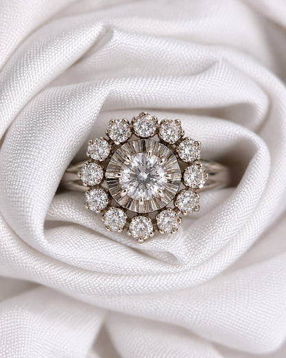 Anillo margarita de diamantes de 1.17 quilates y 4.91 g «Joëlle»