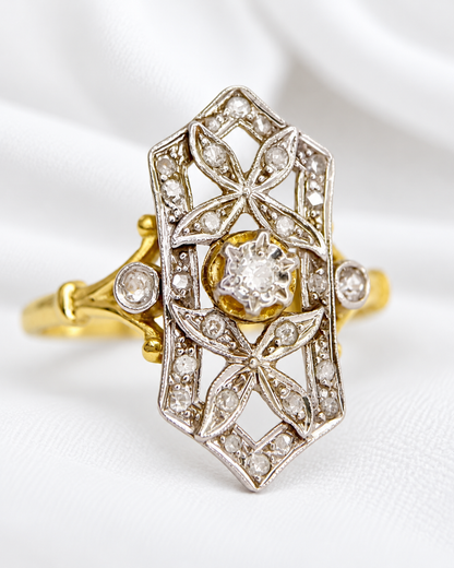Art Deco Diamond Ring “Ariette”