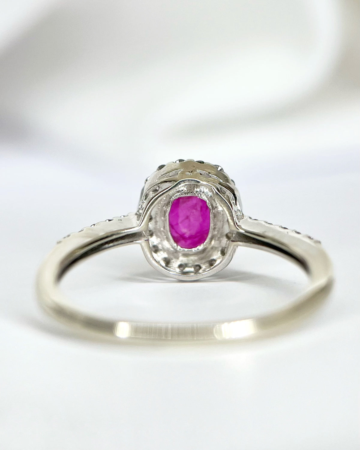 Bague Style Art-Déco Rubis 0.72 carat &amp; Diamants 0.28 carat "Doris"
