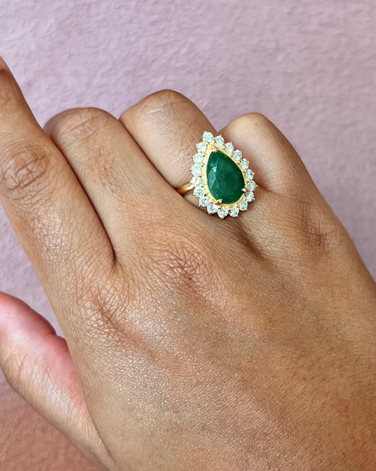 Bague Marguerite Émeraude 3.31 carats &amp; Diamants 0.90 carat 4.9g "Pénélope"