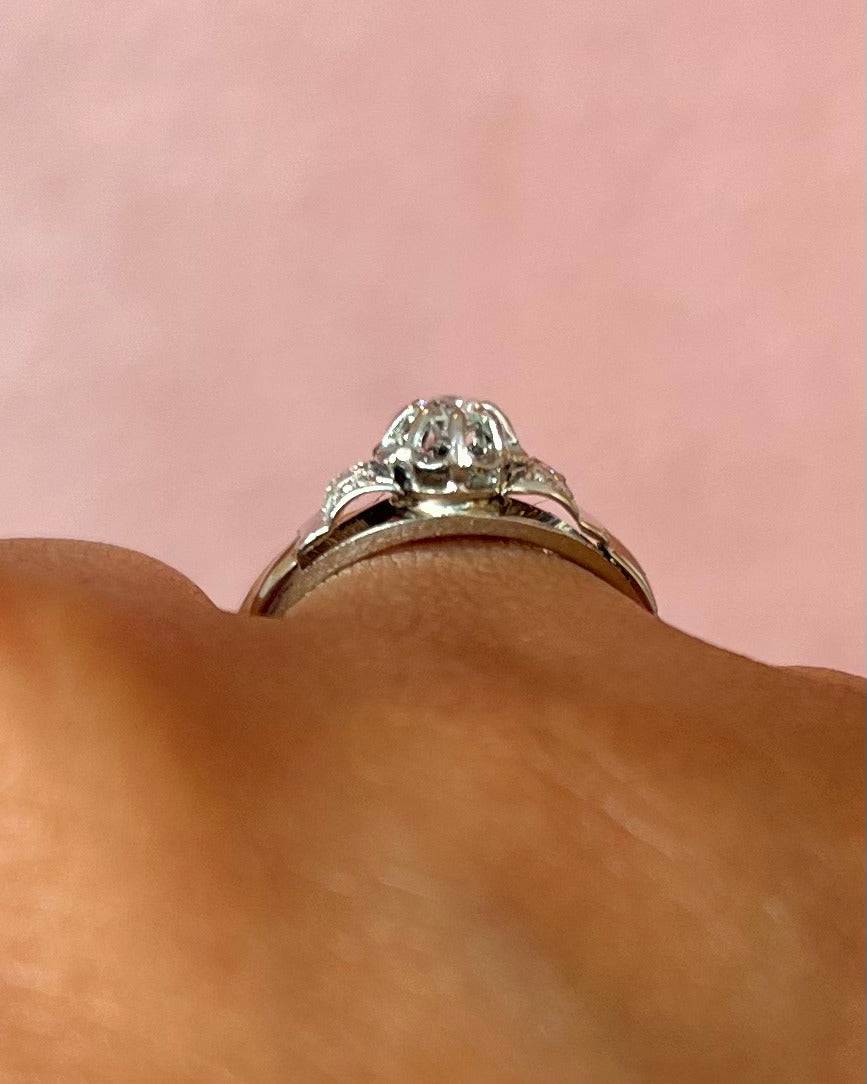 Art Deco Diamond Ring "Cyrielle"