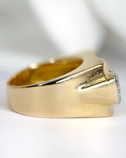 Cassie Tank Ring with 0.57-carat Diamonds &amp; 18-Carat Gold, 8.86 g