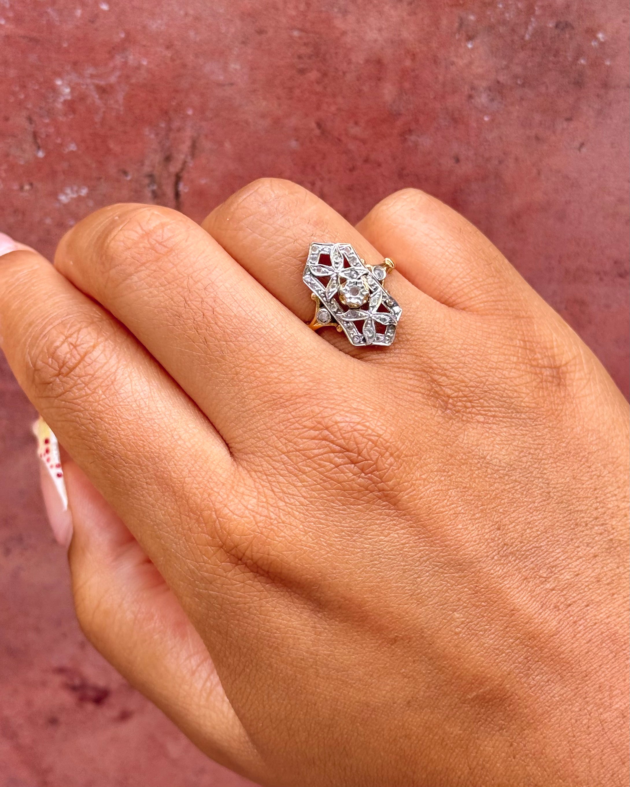 Art Deco Diamond Ring “Ariette”