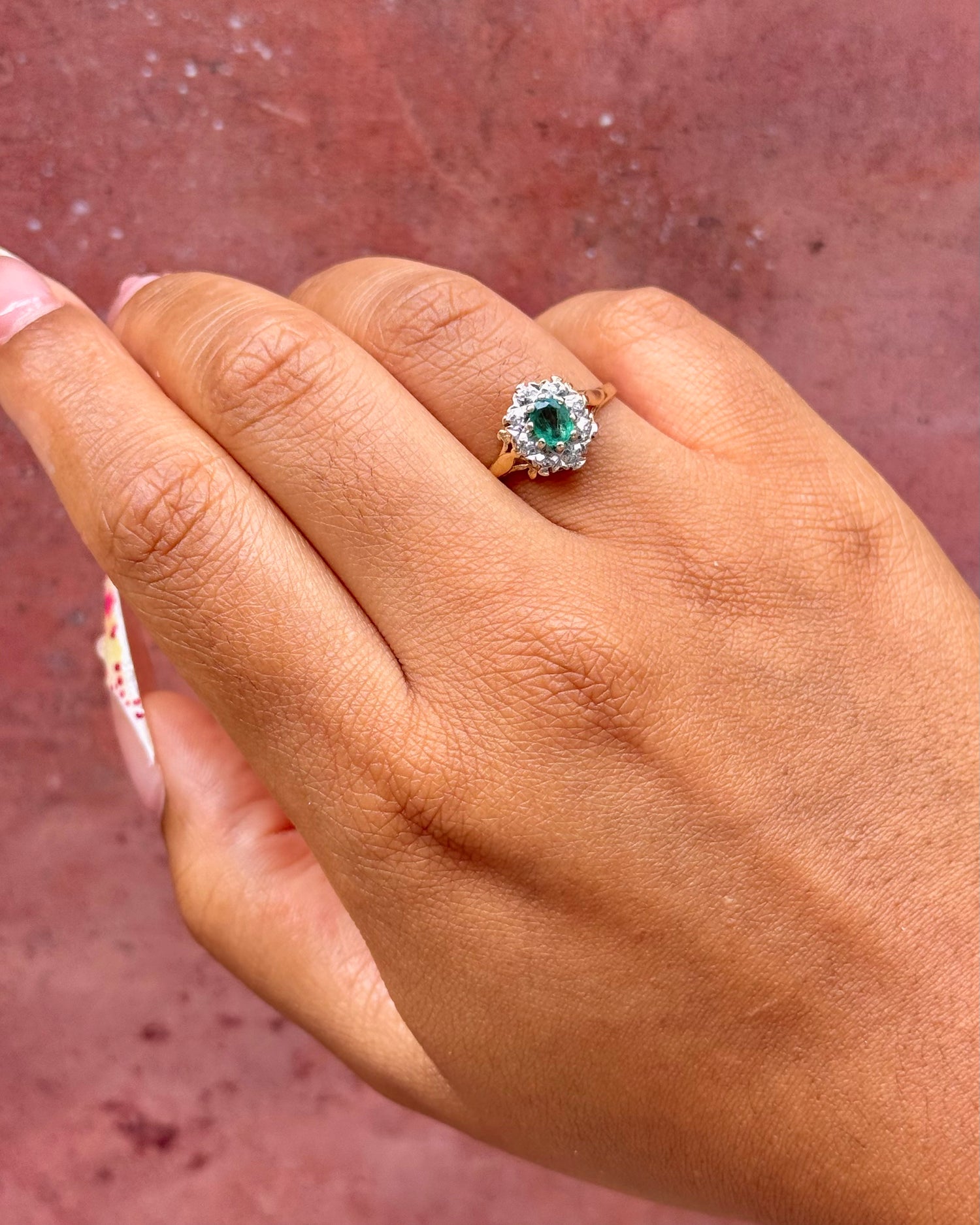 Bague Marguerite Émeraude &amp; Diamants "Claudia"
