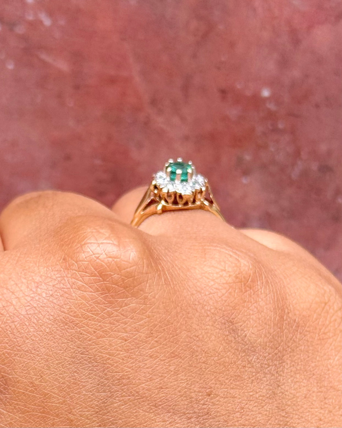Bague Marguerite Émeraude &amp; Diamants "Claudia"