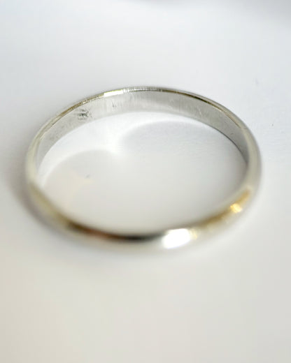 2.3mm Platinum Ring "Eloi"
