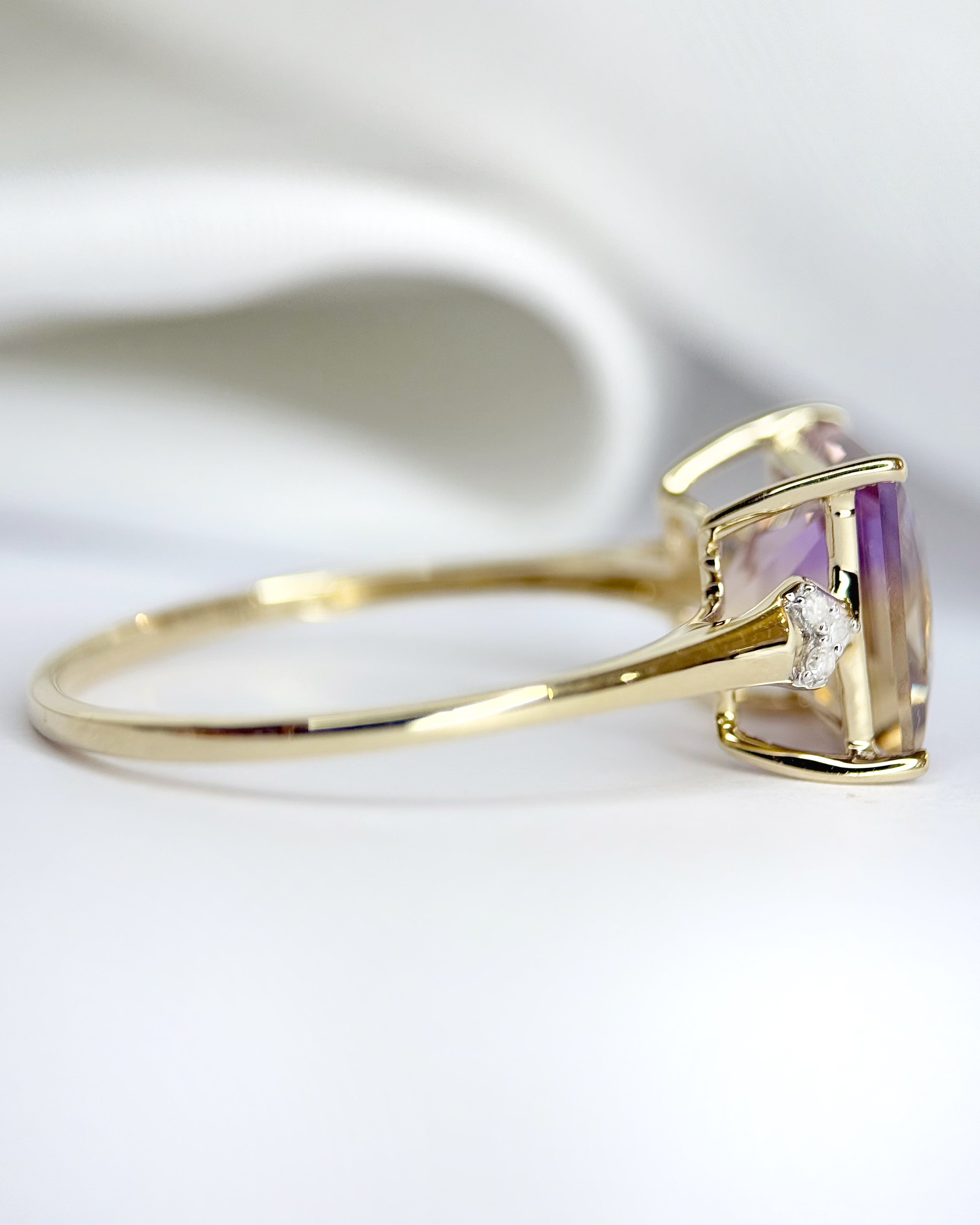 Bague Trilogie Amétrine 3.16 carat &amp; Diamants "Nayra"