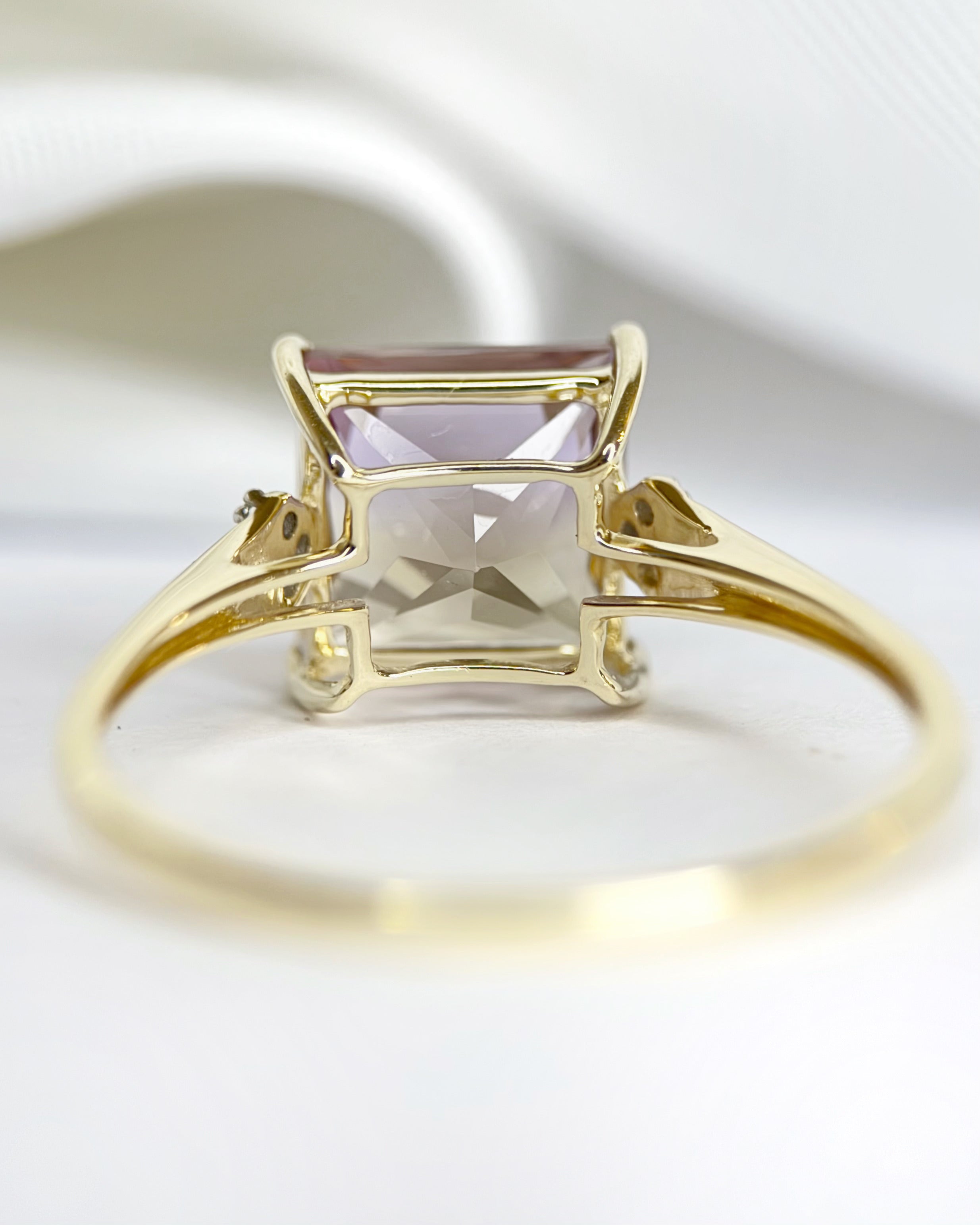 Bague Trilogie Amétrine 3.16 carat &amp; Diamants "Nayra"