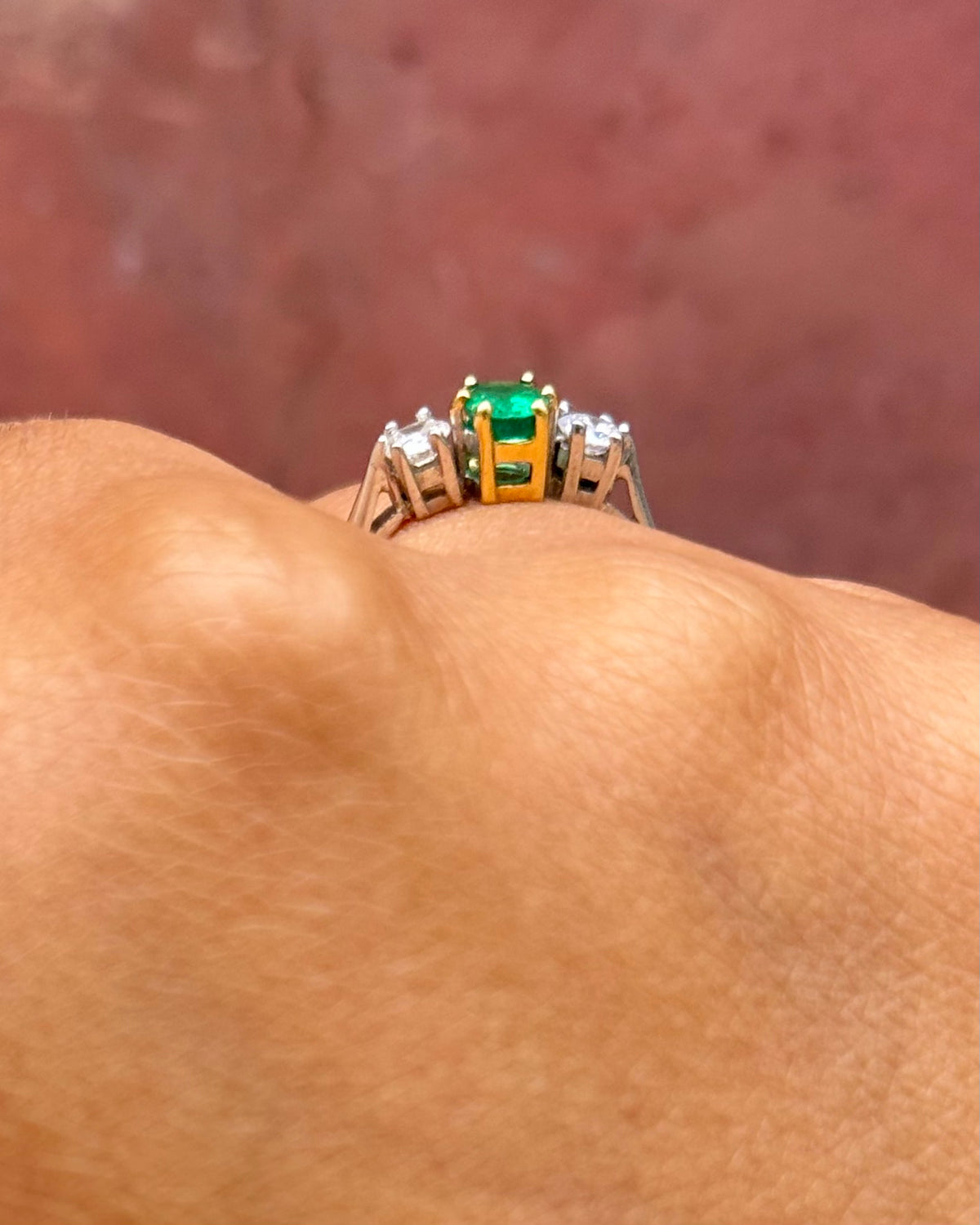 Bague Trilogie Émeraude 0.55 carat &amp; Diamants 0.26 carat "Nil"