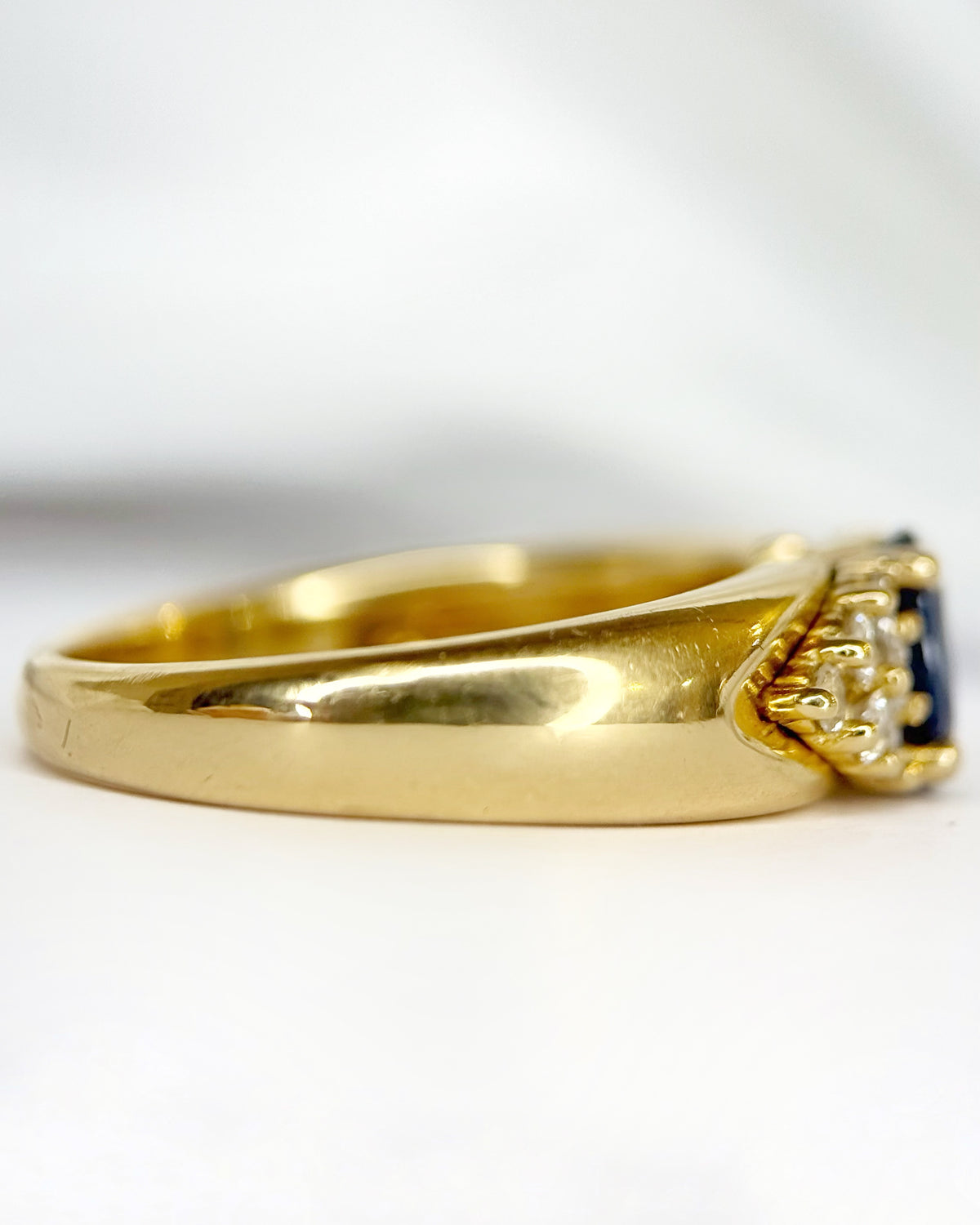 Bague Trilogie Jonc Saphir 1 carat &amp; Diamants 0.48 carat "Ornella"