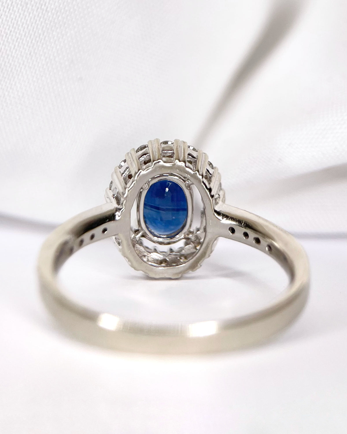Bague Solitaire Saphir 0.88 carat &amp; Diamants 0.32 carat 4.06g "Elsa"