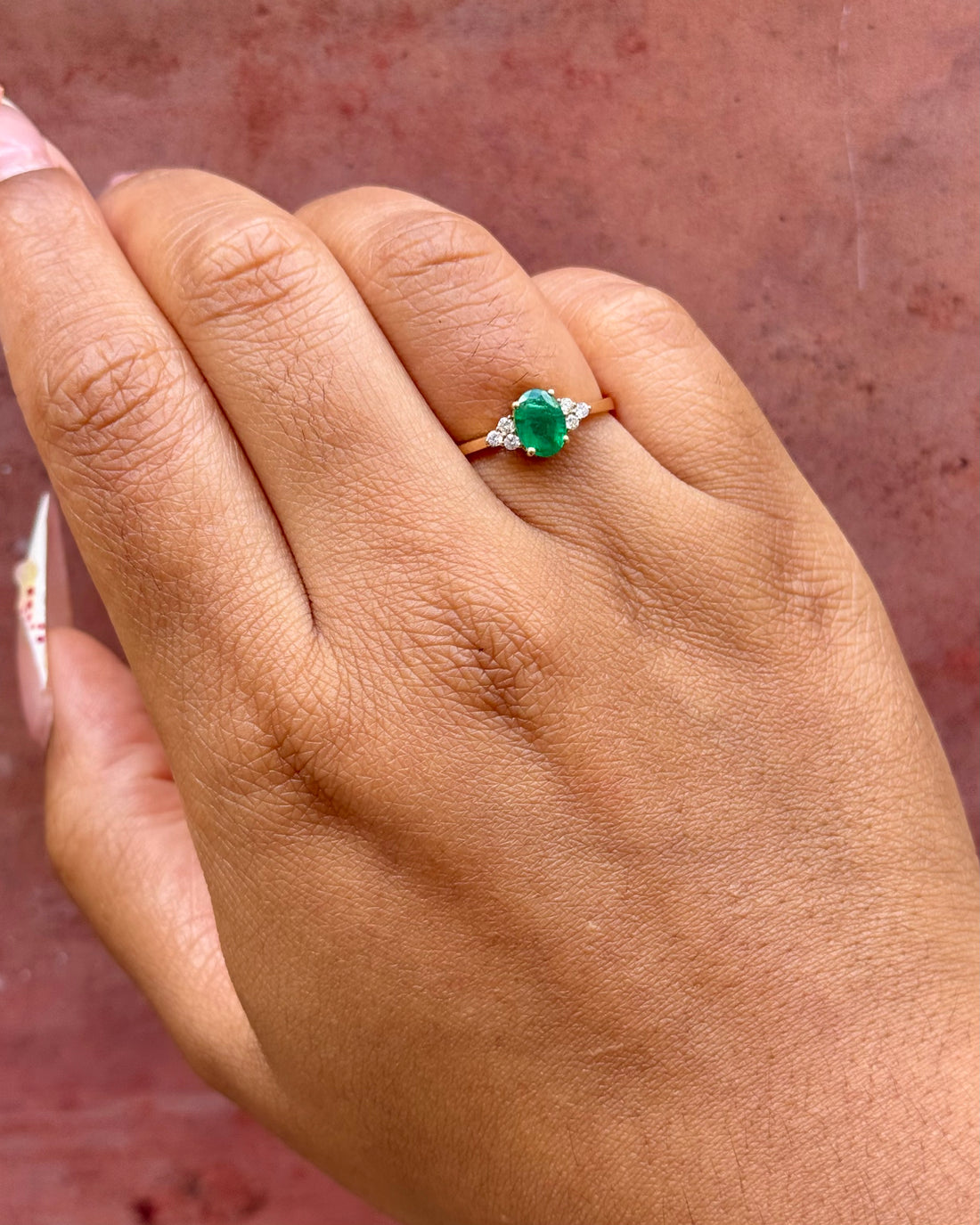 Bague Trilogie Émeraude 0.76 carat &amp; Diamants "Vanessa"
