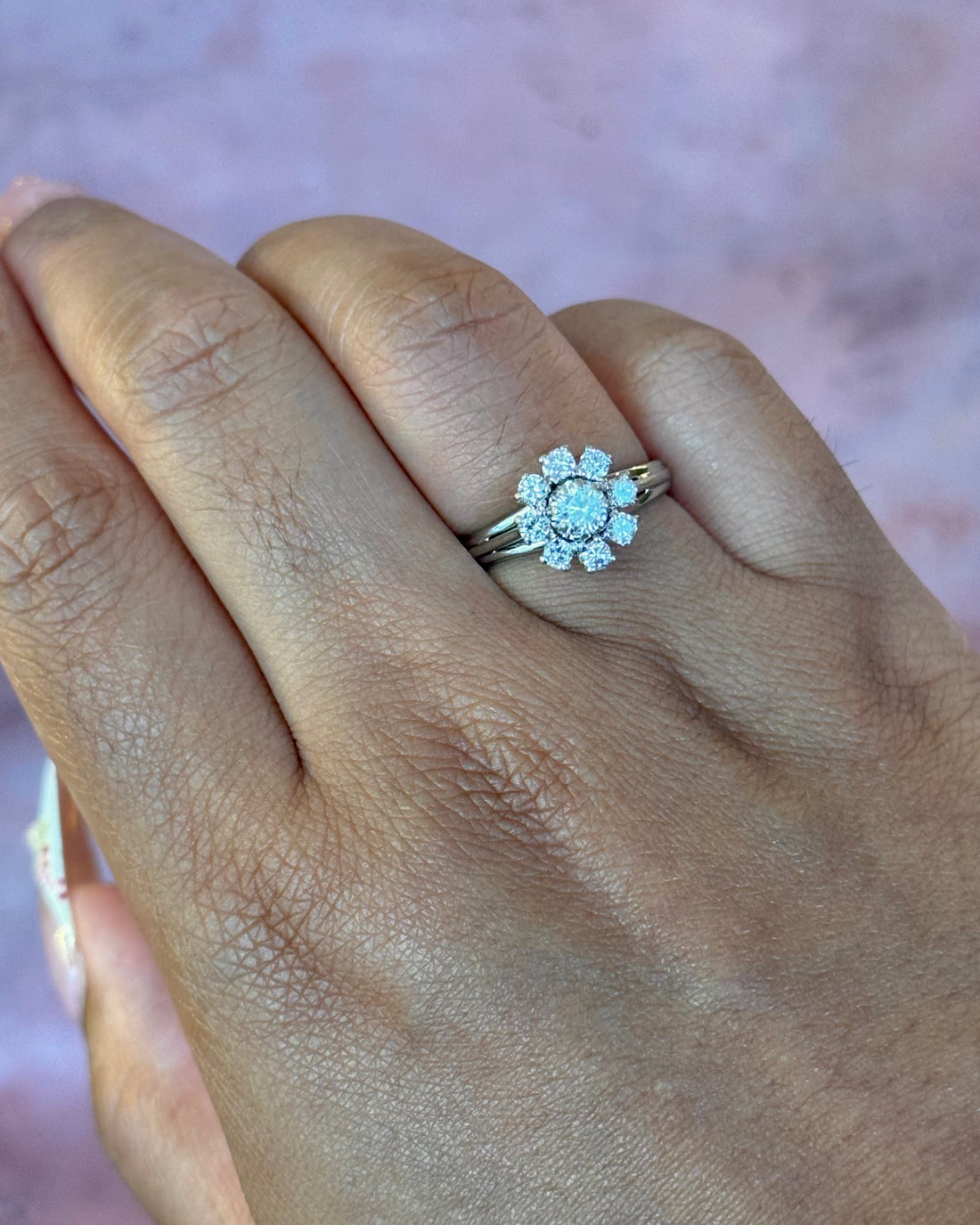 Bague Marguerite Diamants 0.62 carat "Mélanie"