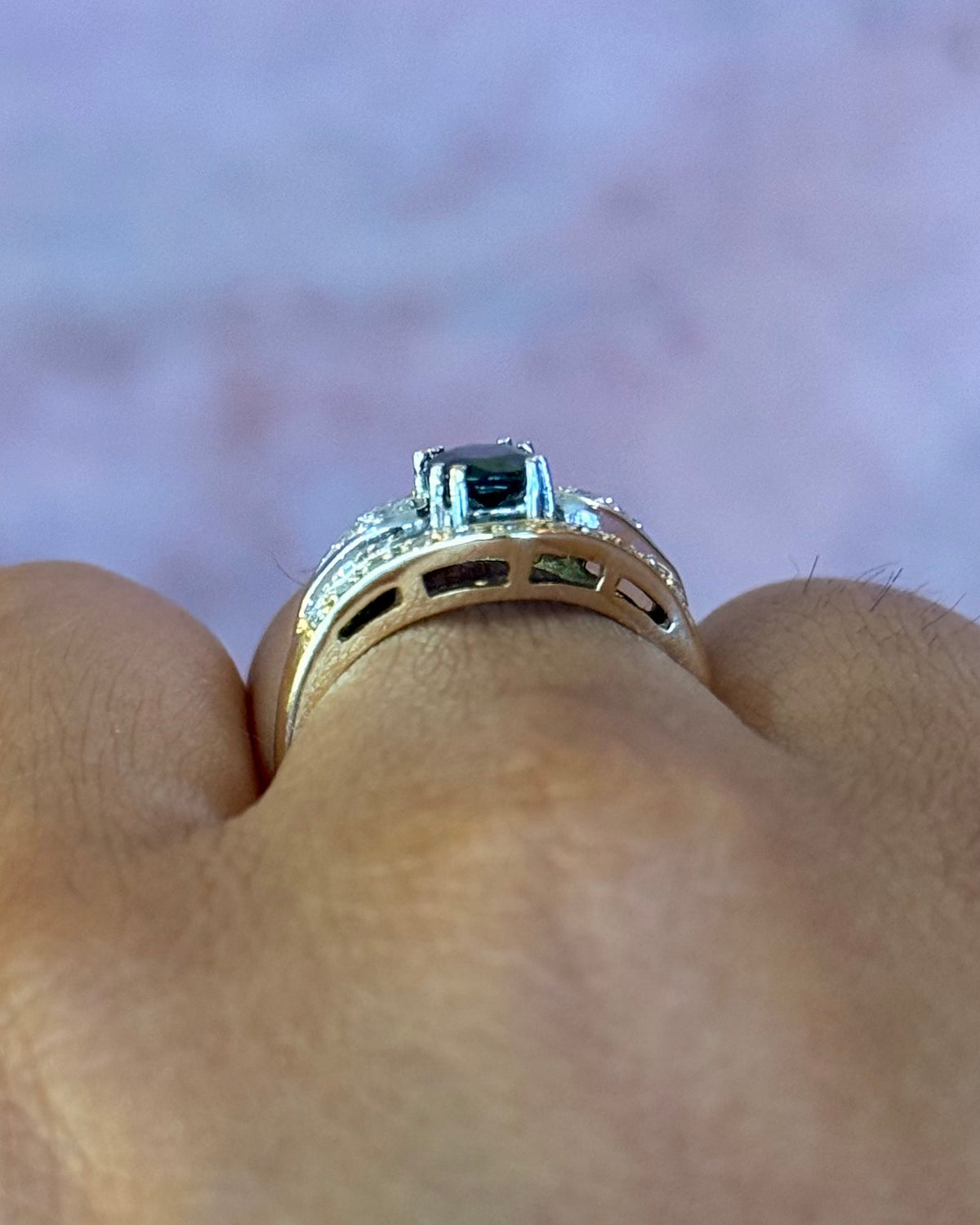 Bague Bandeau Saphir 0.70 carat &amp; Diamants 0.28 carat "Eliane"