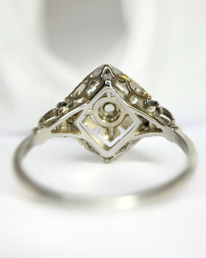 Anillo Art Déco con diamantes "Brunelle"