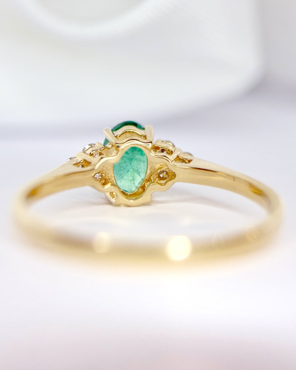 Bague Trilogie Émeraude 0.55 carat &amp; Diamants "Nadine"